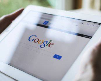 Illustration for blog article: Is Your Website Not Mobile-Friendly? How It Affects Google Search